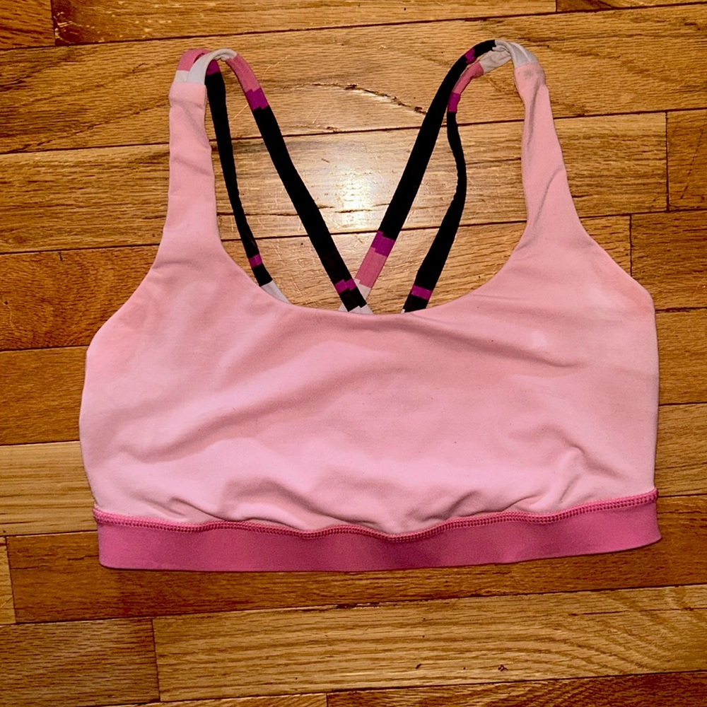 GUC Lululemon Athletics Energy sports bra. Size 8. Pink/purple/white